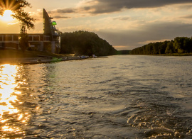 Naplemente-túra a folyókon Győrben 2024-ben a Kék Tündér fedélzetén!
