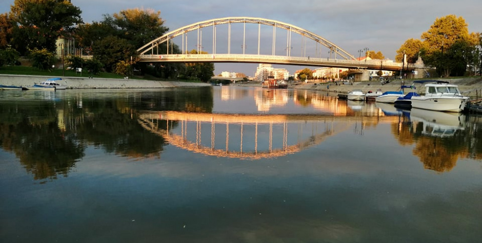 Győr a folyók városa - hajós városnézés a Kék Tündér fedélzetén